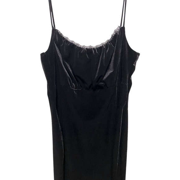 Valentina Velvet Midi Dress, Black - Size 3X - Picture 6 of 11